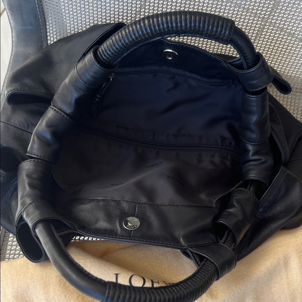 Loewe Black Leather Shoulder Bag with Embossed Anagram from Rome, Italy - Picture 3 of 3